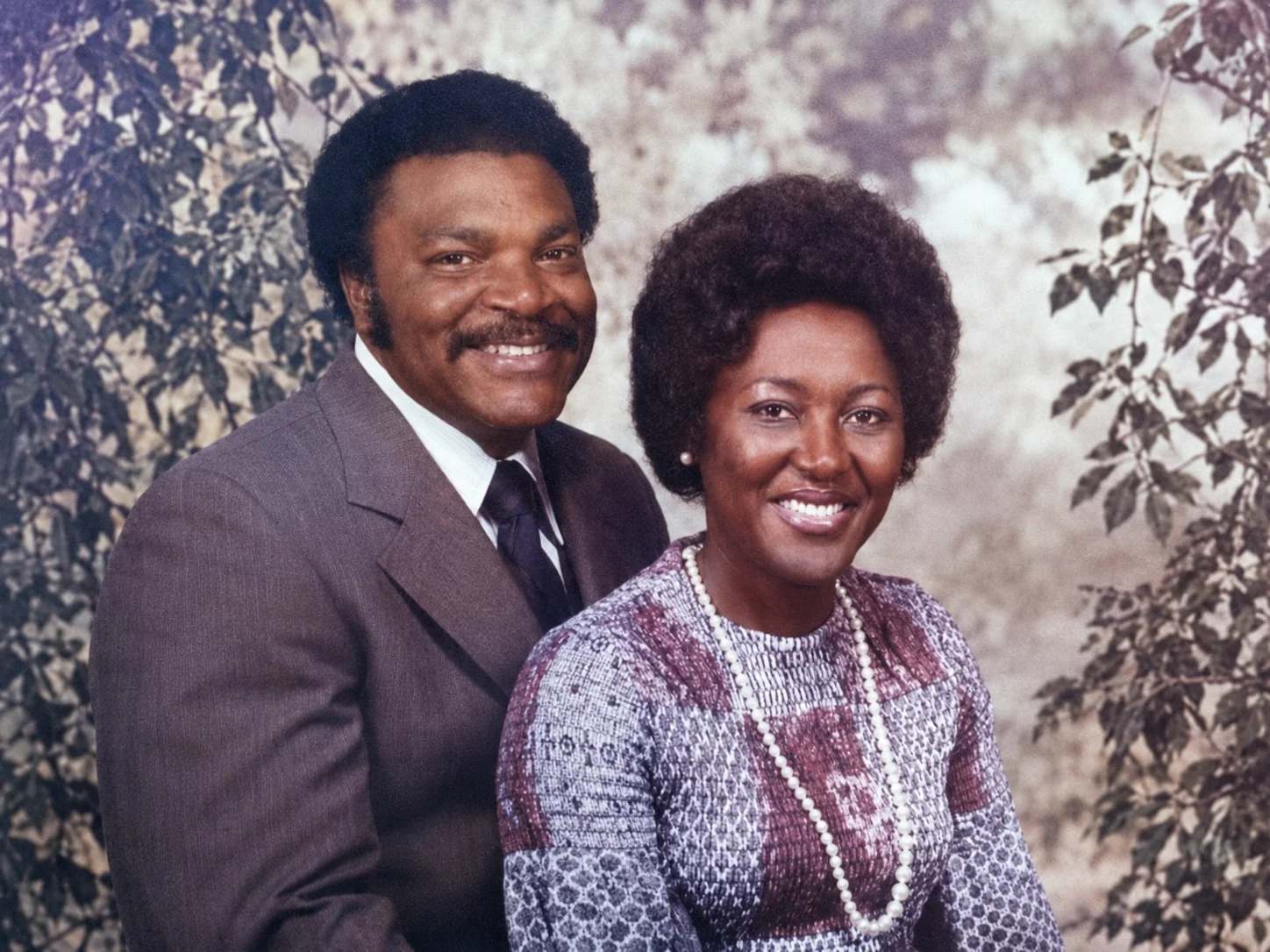 Frank and Carol Falks smiling together, from the family archive